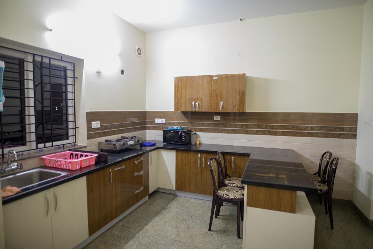 Apartamento Aikya Mangalore Exterior foto