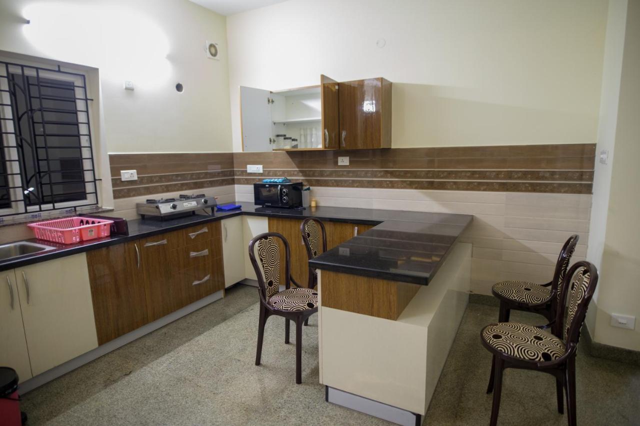 Apartamento Aikya Mangalore Exterior foto